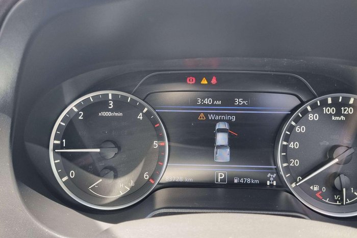 2021 Nissan Navara SL