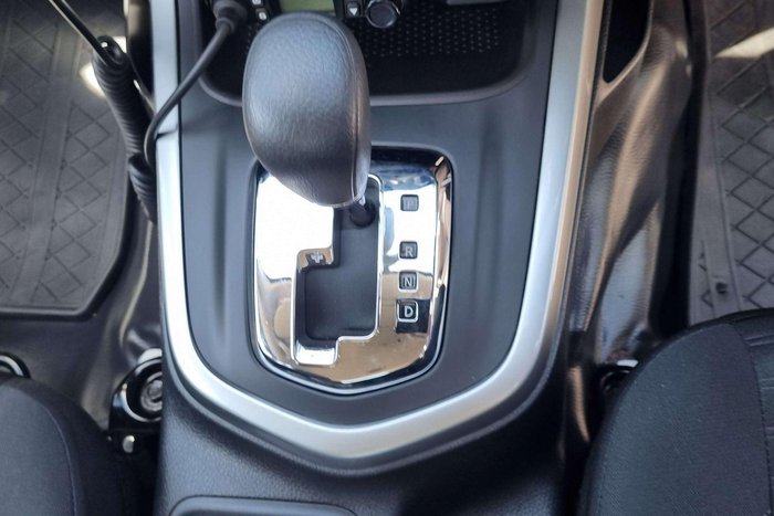 2021 Nissan Navara SL