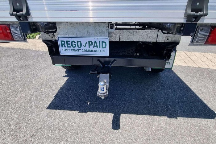 2021 Nissan Navara SL