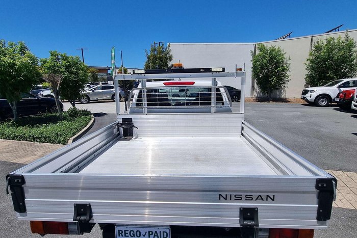 2021 Nissan Navara SL