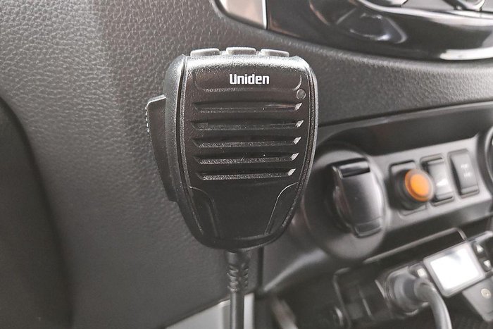 2021 Nissan Navara SL