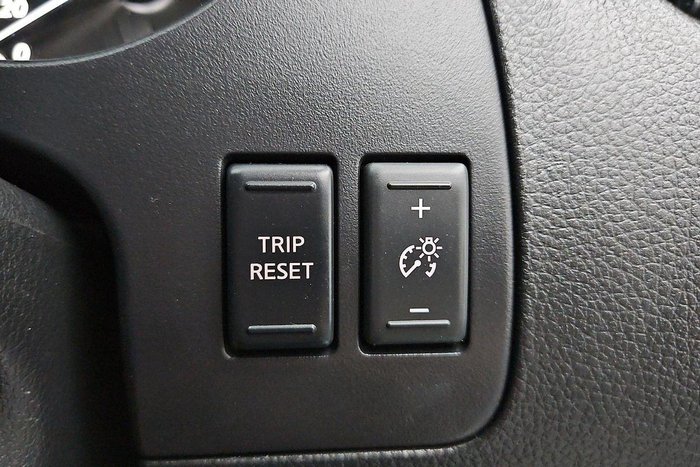 2021 Nissan Navara SL