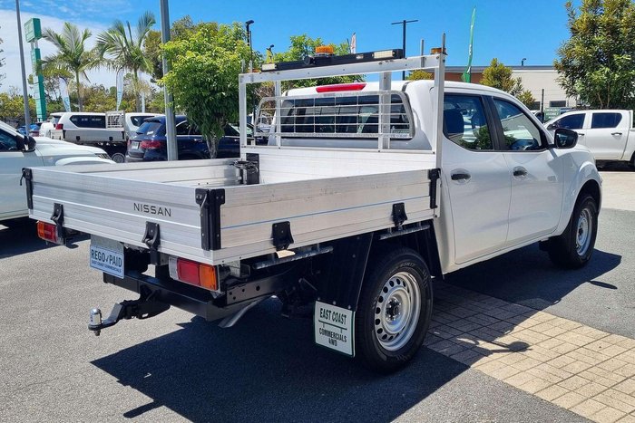 2021 Nissan Navara SL