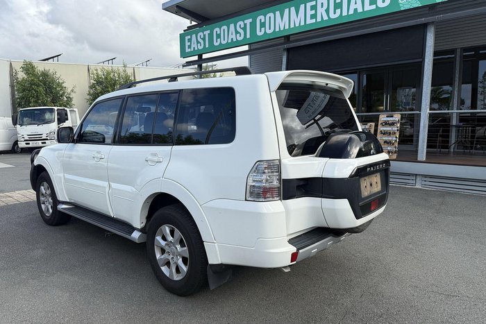 2020 Mitsubishi Pajero