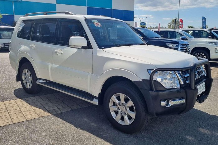 2020 Mitsubishi Pajero