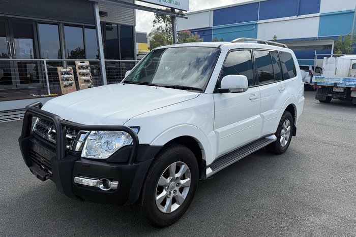 2020 Mitsubishi Pajero GLX