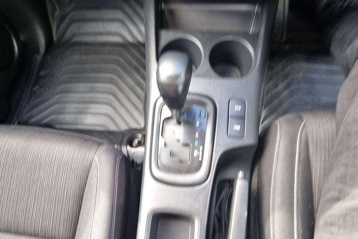 2022 Toyota Hilux SR