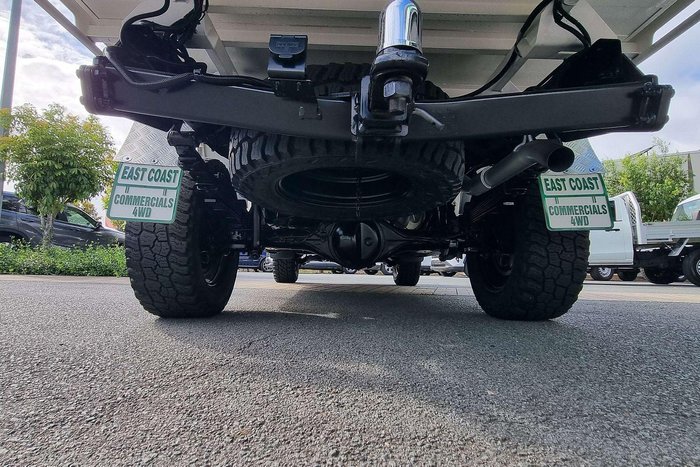 2022 Toyota Hilux SR