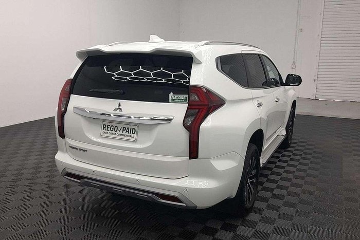 2022 Mitsubishi Pajero Sport GLS