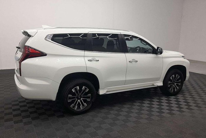 2022 Mitsubishi Pajero Sport
