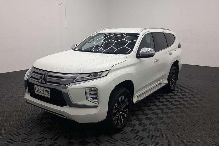 2022 Mitsubishi Pajero Sport