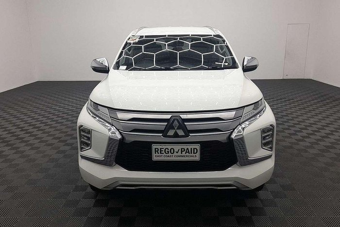 2022 Mitsubishi Pajero Sport