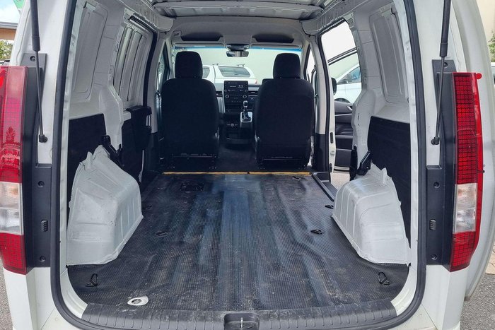 2022 Hyundai STARIA LOAD