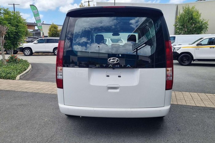2022 Hyundai STARIA LOAD