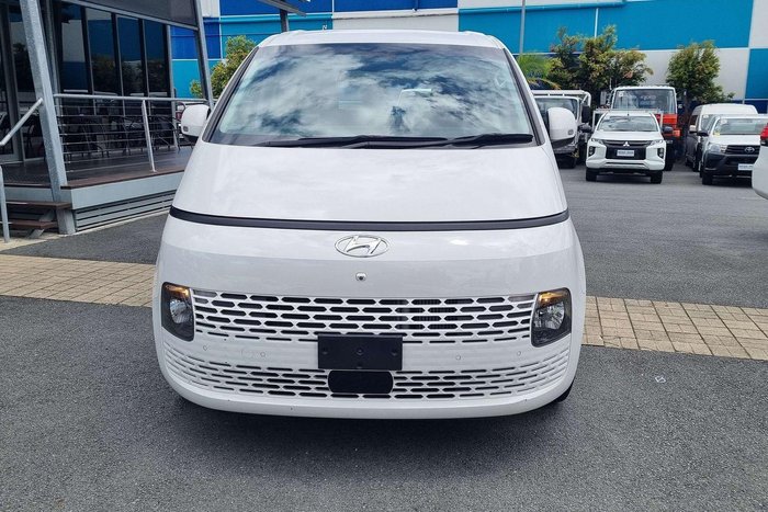 2022 Hyundai STARIA LOAD