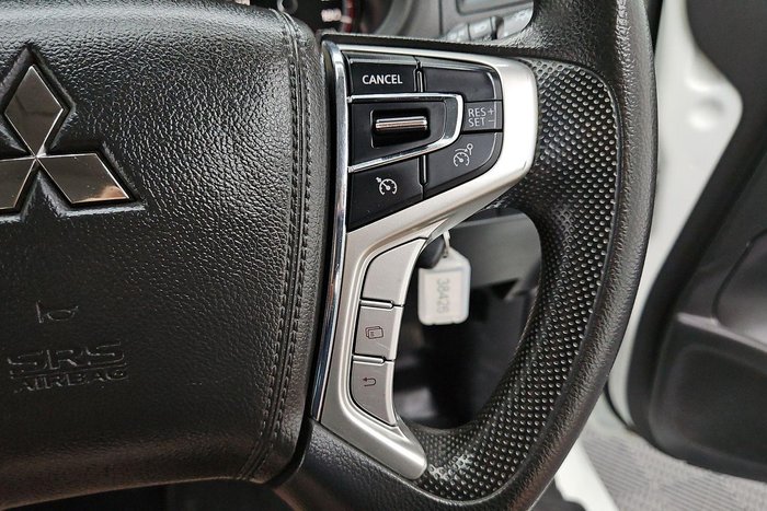 2022 Mitsubishi Triton GLX