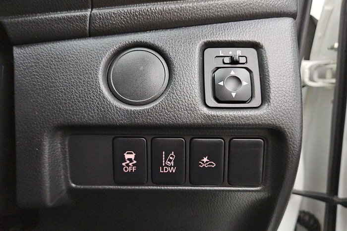 2022 Mitsubishi Triton GLX