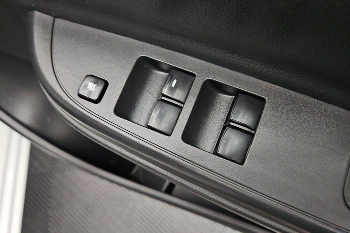 2022 Mitsubishi Triton GLX