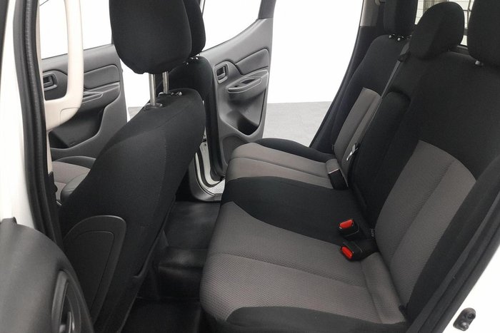 2021 Mitsubishi Triton GLX