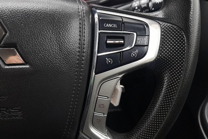 2021 Mitsubishi Triton GLX