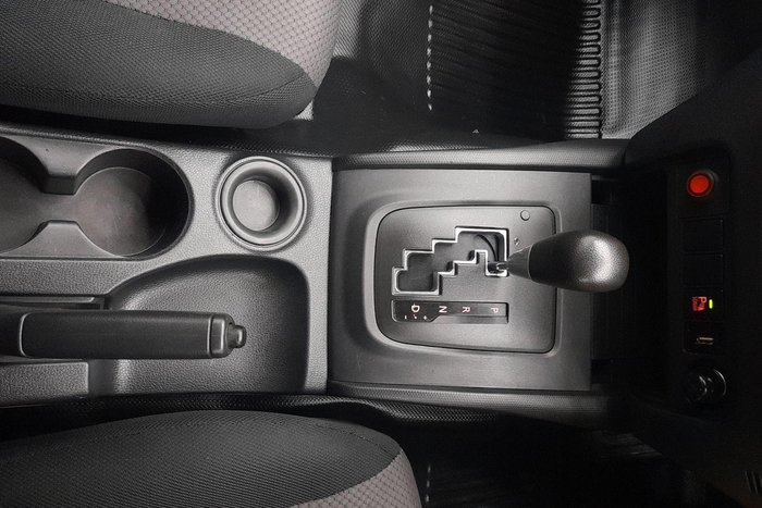 2021 Mitsubishi Triton GLX