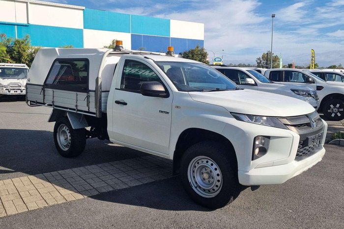 2020 Mitsubishi Triton