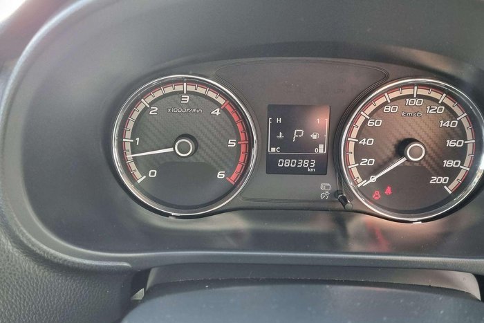 2020 Mitsubishi Triton GLX