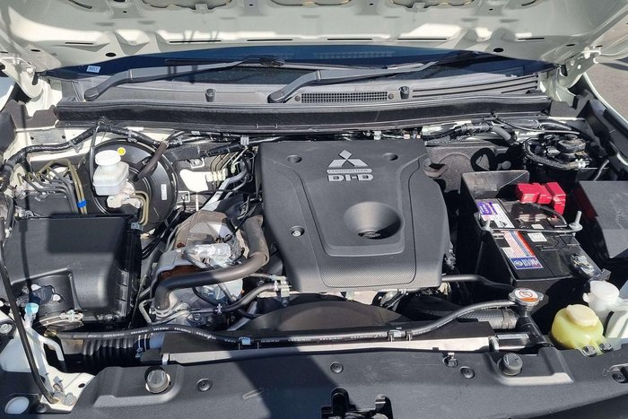 2020 Mitsubishi Triton GLX