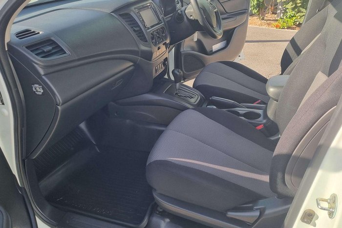 2020 Mitsubishi Triton GLX