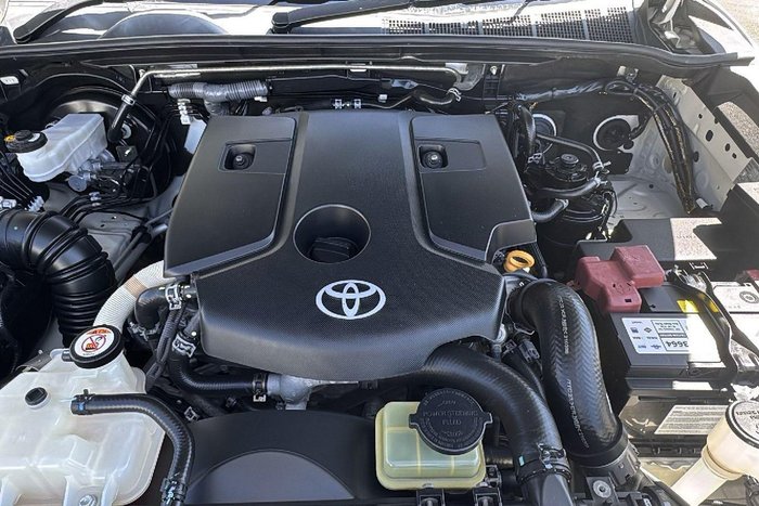 2021 Toyota Hilux SR