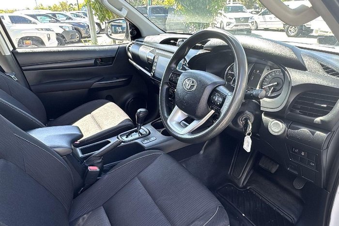 2021 Toyota Hilux SR