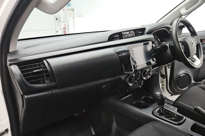 2021 Toyota Hilux SR