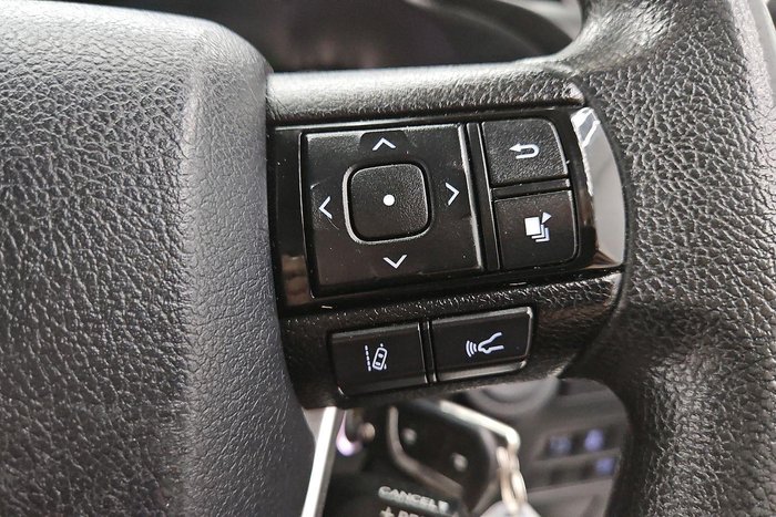 2021 Toyota Hilux SR