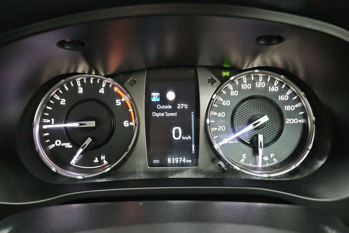 2021 Toyota Hilux SR