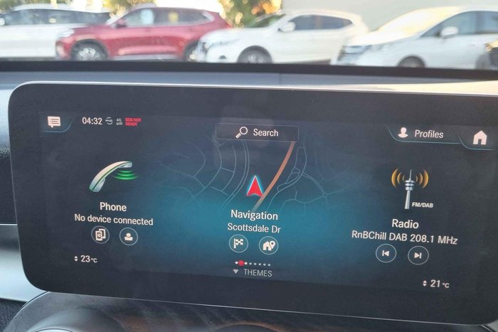 2021 Mercedes-Benz GLC-Class GLC300