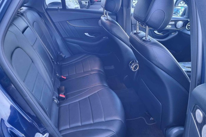 2021 Mercedes-Benz GLC-Class GLC300