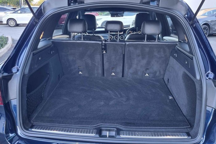 2021 Mercedes-Benz GLC-Class GLC300