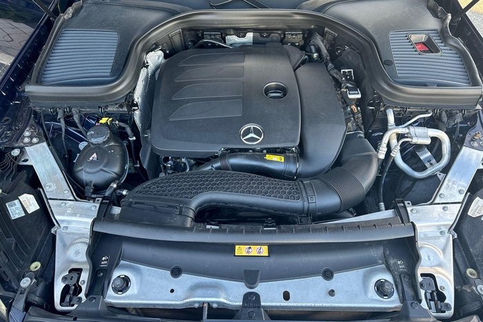 2021 Mercedes-Benz GLC-Class GLC300