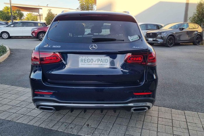 2021 Mercedes-Benz GLC-Class GLC300