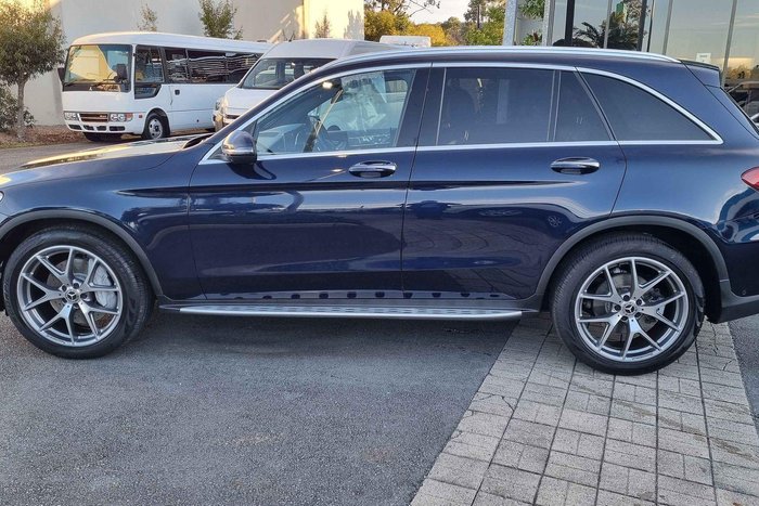 2021 Mercedes-Benz GLC-Class GLC300