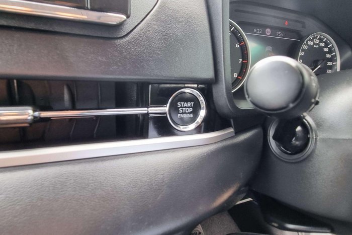 2024 Mitsubishi Outlander ES