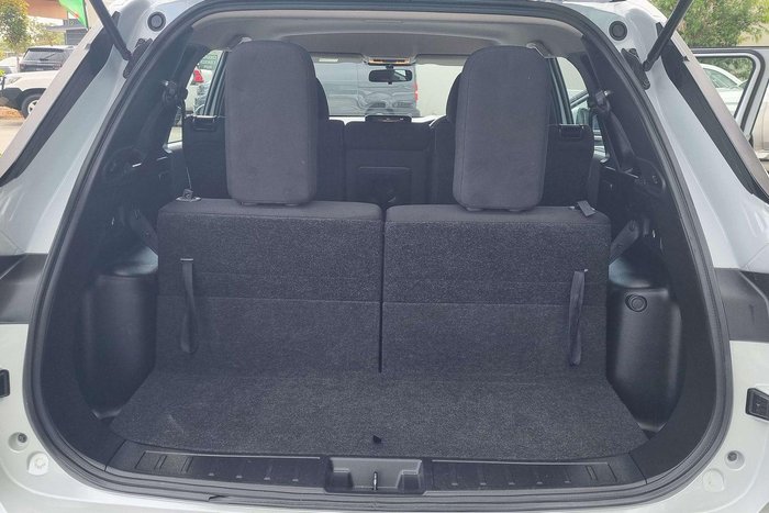 2024 Mitsubishi Outlander ES