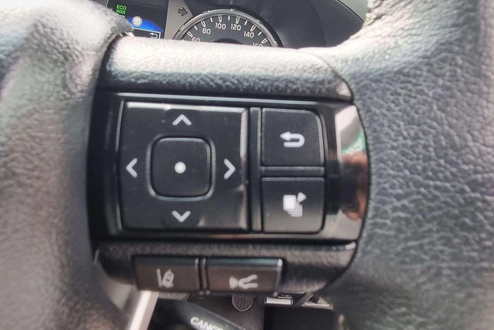 2021 Toyota Hilux SR5