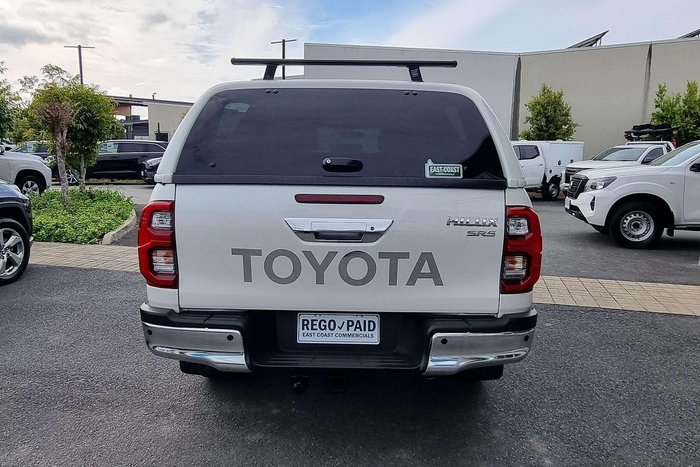 2021 Toyota Hilux SR5