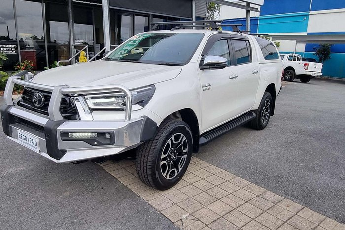 2021 Toyota Hilux SR5