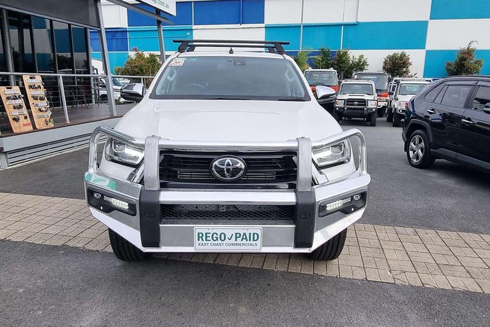2021 Toyota Hilux SR5