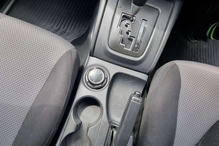 2022 Mitsubishi Triton GLX