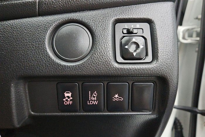 2022 Mitsubishi Triton GLX