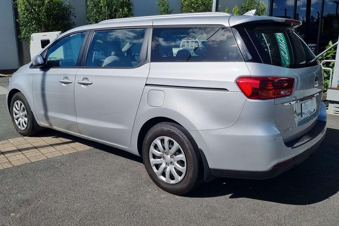 2020 Kia Carnival S