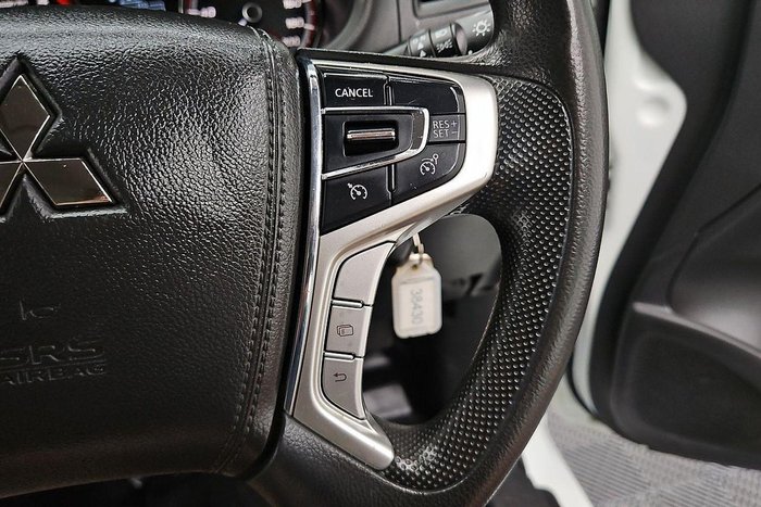 2022 Mitsubishi Triton GLX